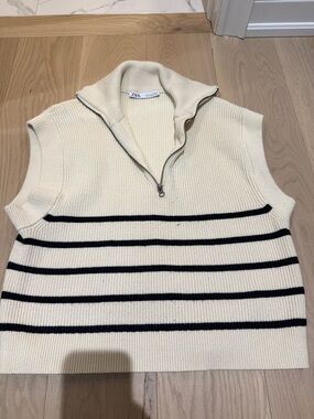 Zara Cream Sleeveless Half-Zip Sweater Vest with Navy Stripes